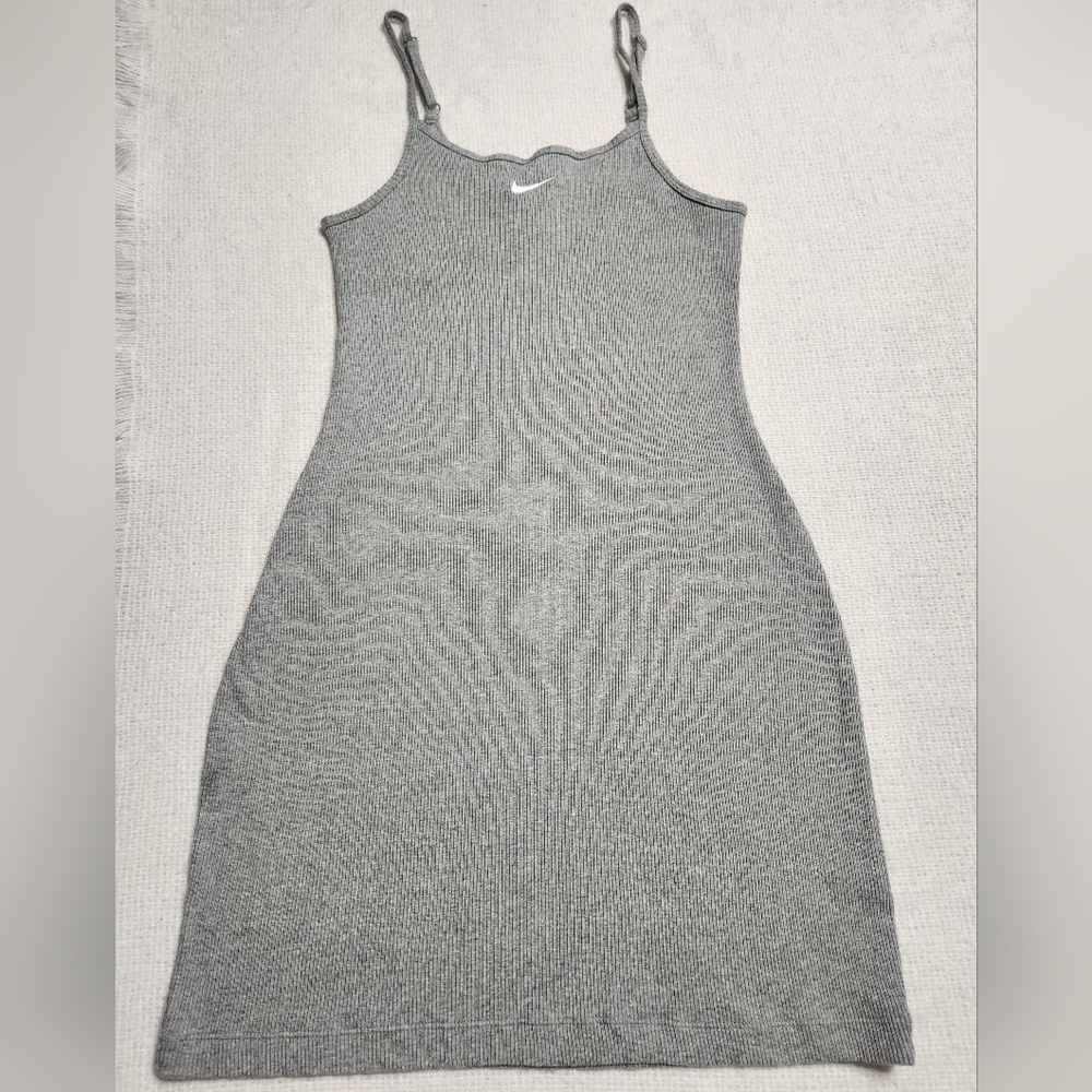 Nike Heather Gray Sportswear Essential Ribbed Dress Size S (NWOT)